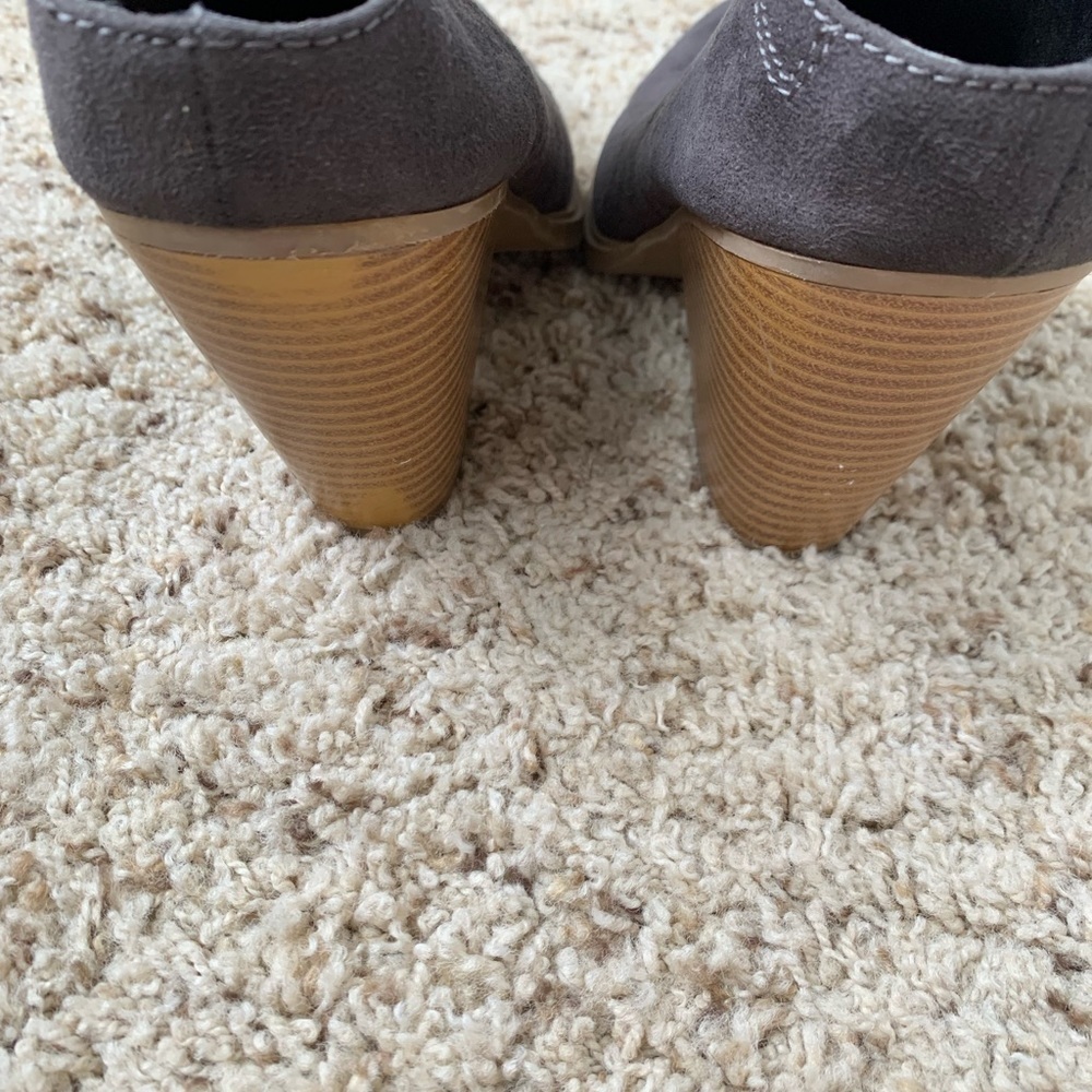 DV by Dolce Vita Haken Chunky Block Heel Mules Brown/Grey Size 9.5 - Picture 8 of 9